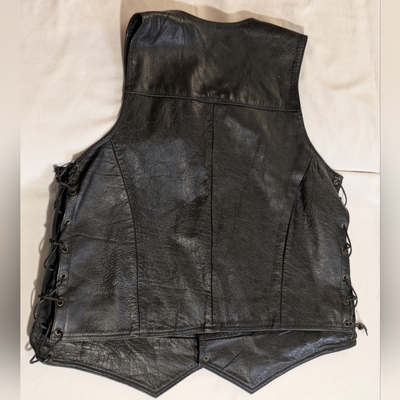 Vance Leathers Size Lg Black Leather Motorcycle Vest Lace Up Sides Snap Biker - Picture 9 of 12